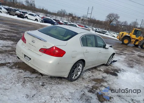 2013 Infiniti G37X z USA, uszkodzony, nr VIN JN1CV6AR2DM756462